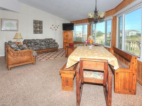 4th image of 2933 Sandfiddler Rd