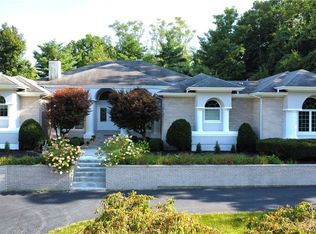 4191 Autumn Creek Dr, Springfield, OH 45504