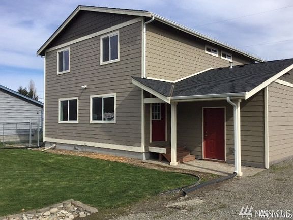 4th image of 139 Tacoma Blvd