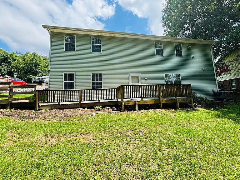 1233PB -Ellett Road Duplexes -Lester - M — Photo 34