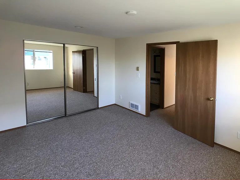 4001 SW Edmunds St #301 — Photo 9