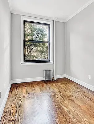 Rented by REAL New York | media 9