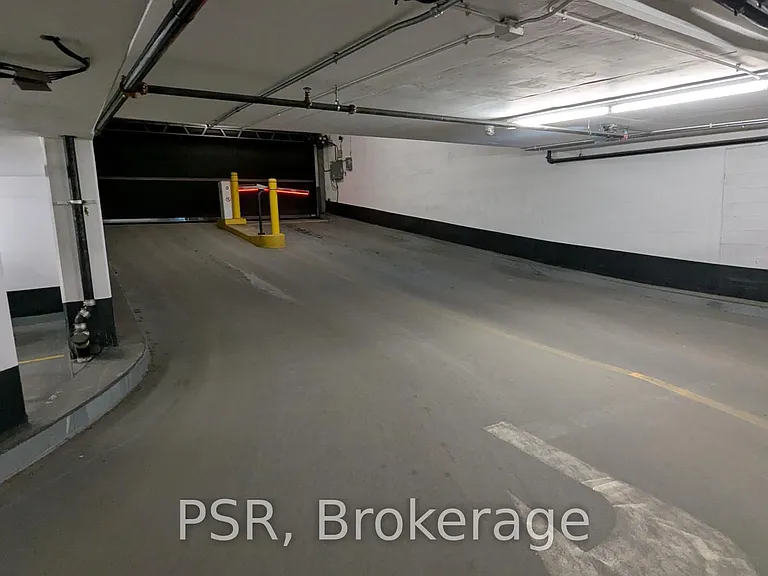 11 Wellesley St W #P76 — Photo 3