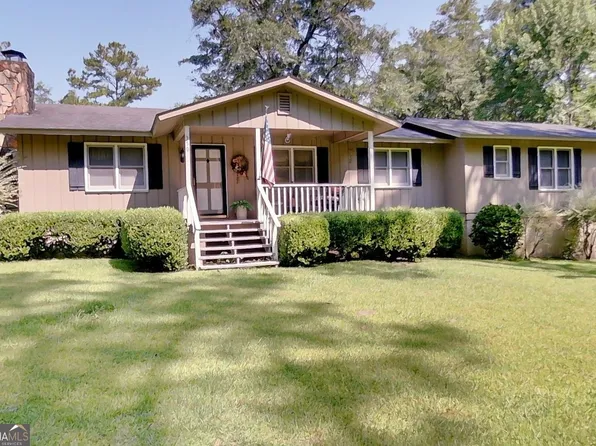 350 Hubbard Ln, Thomasville, GA 31757