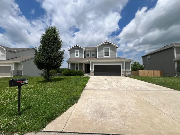 9804 E 219th Cir, Peculiar, MO 64078