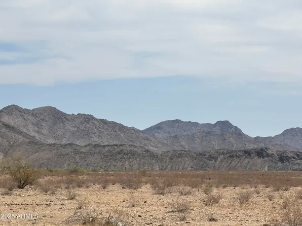 0 N2 S2 W2 SE4 -- #-, Arlington, AZ 85322