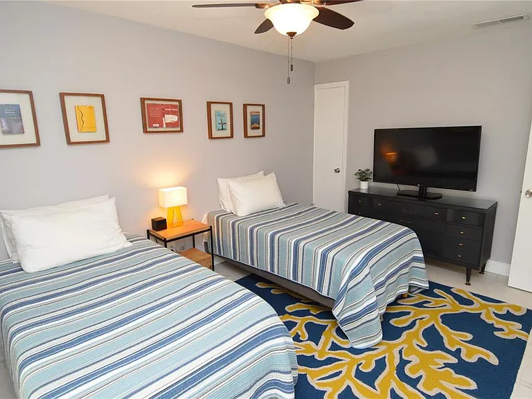 5245 Coquina Key Dr SE #D — Photo 42