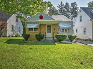 140 N Victoria Ave, Decatur, IL 62522