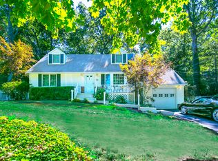 78 Chichester Rd, Huntington, NY 11743