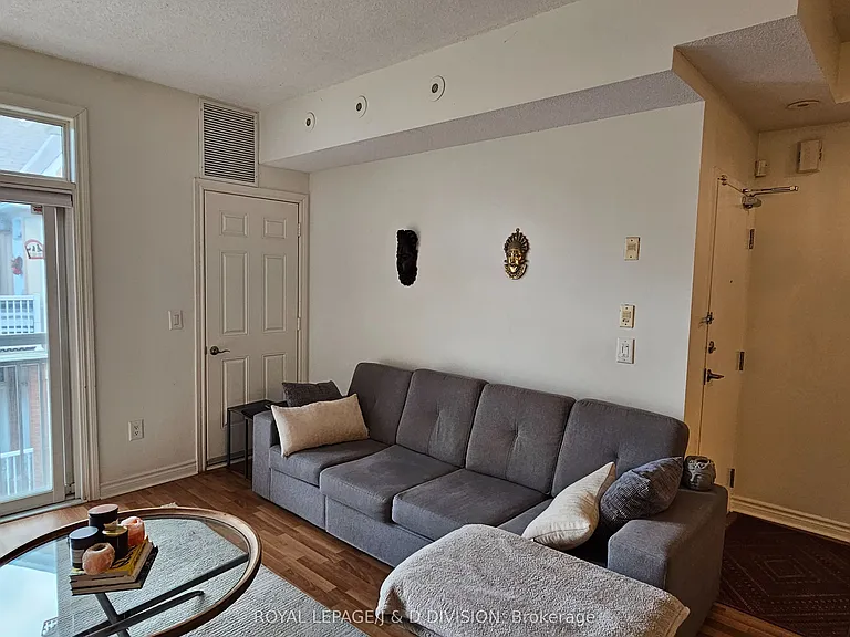 38 Gibson Ave #9 — Photo 5