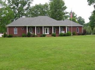 13911 Owens Chapel Rd, Springfield, TN 37172