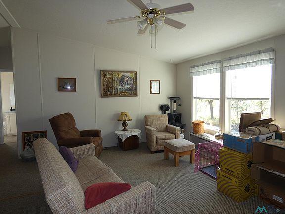 3rd image of 34 Bear Mountain Rd