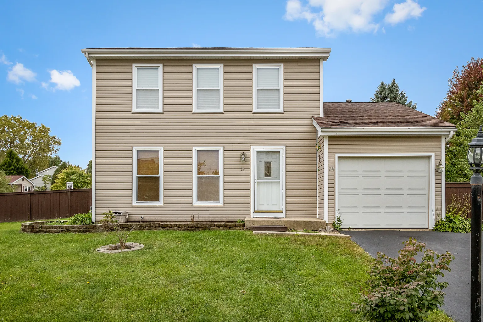 24 Fallstone Dr photo 1