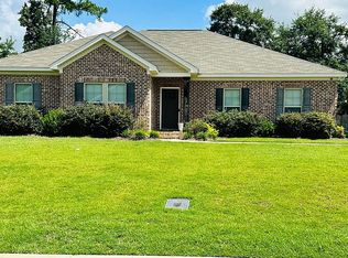 107 Litchfield Dr, Dothan, AL 36301