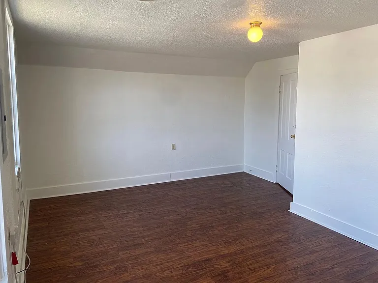 404 S Marion St — Photo 16