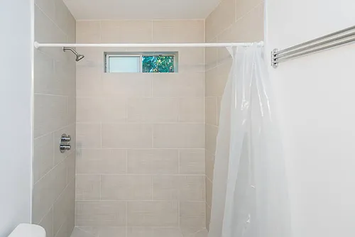 420 N Serrano Ave #B6 Photo 1