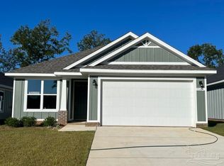 5401 Parkside Dr, Pace, FL 32571