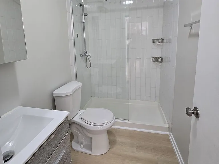 5051 N Kenmore Ave — Photo 41