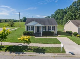 4017 Gloria Rdg, Winston Salem, NC 27107