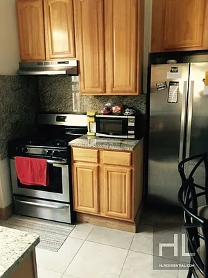 Rented by Highline Residential | media 12
