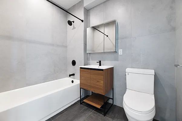 Rented by REAL New York | media 7
