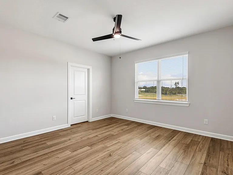 15658 Honey Cove Dr — Photo 12