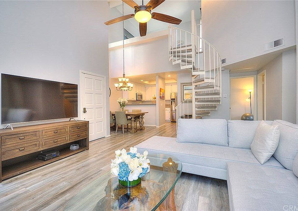 1st image of 16960 Algonquin St APT 4-202