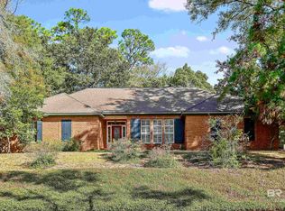 112 Fairwood Blvd, Fairhope, AL 36532