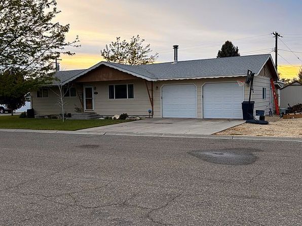 300 Dennis Dr