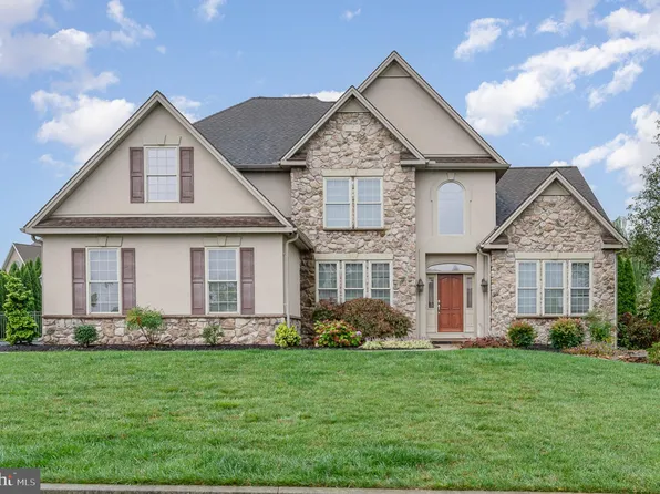 1283 Summit Way, Mechanicsburg, PA 17050