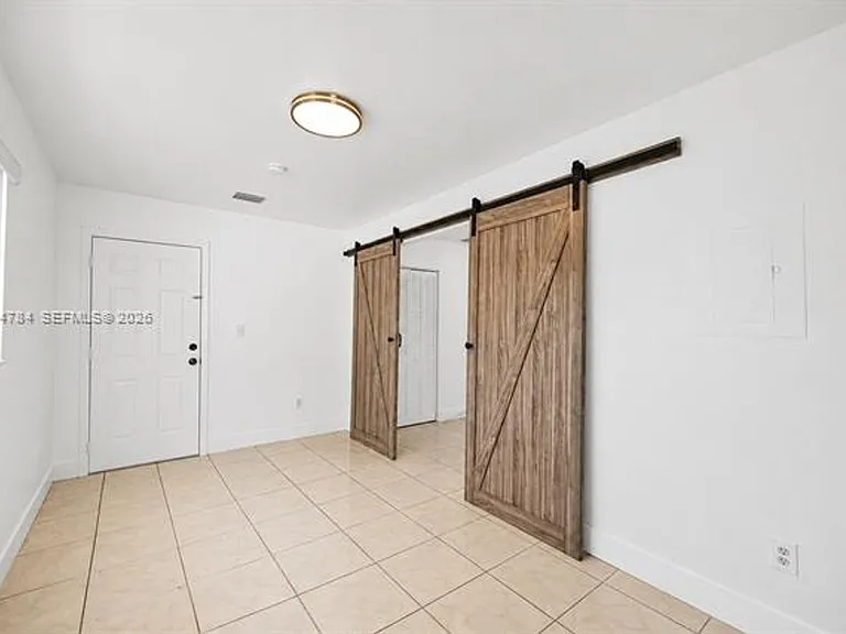 3231 SW 25th St #CU-2 — Photo 13