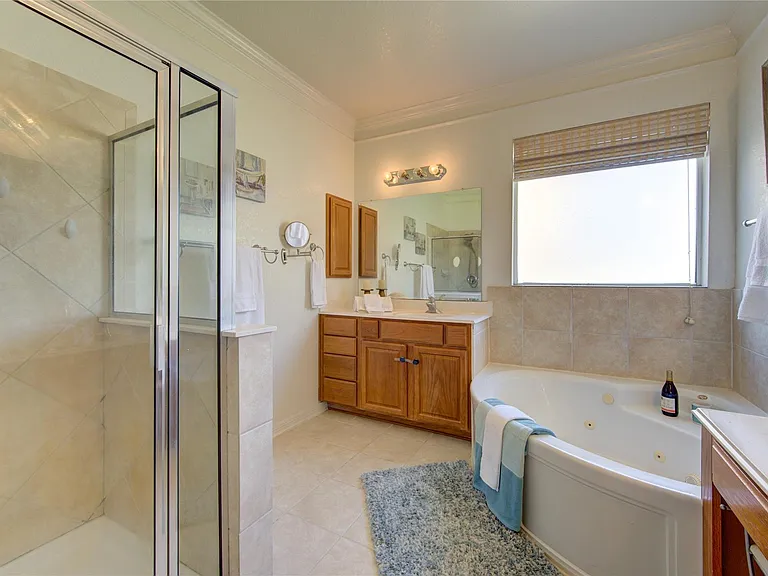 22514 Jutewood Ln — Photo 46