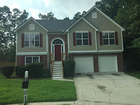 2575 Hamilton Chase Run, Buford