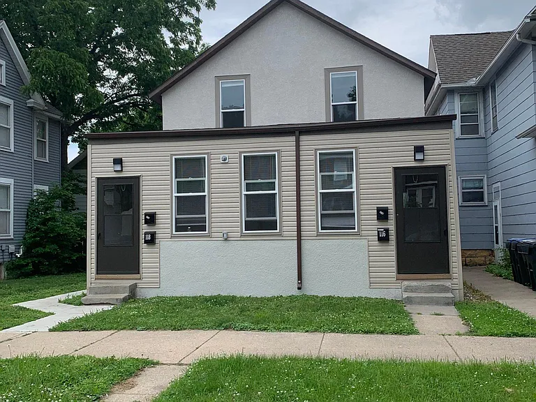 118 Van Brunt St — Photo 8