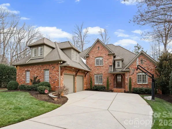 1405 Elmsford Ln, Matthews, NC 28105