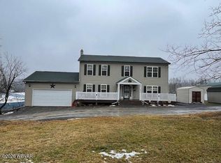 48 Ivy Ln, Montgomery, PA 17752