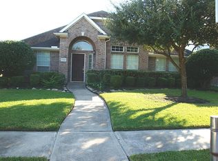 15803 Swandale Ln, Houston, TX 77095