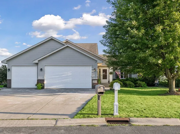 1305 Mulberry Ave NE, Montgomery, MN 56069