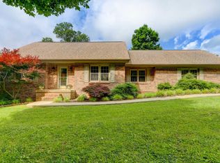 517 Fort Hill St, Loudon, TN 37774