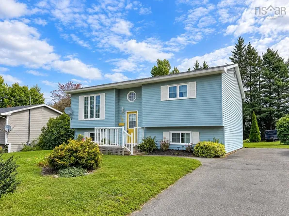 30 Sherry Ave, Kentville, NS B4N 1Z7