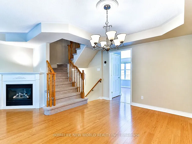 177 Littlewood Dr — Photo 2