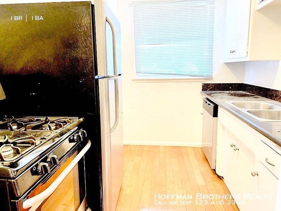 1st image of 2001 N Beachwood Dr #6A