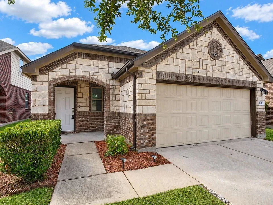 1747 York Creek Dr