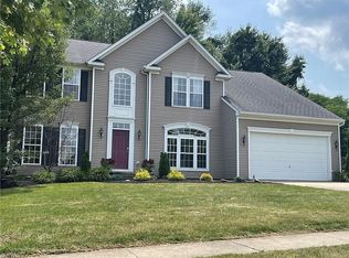 552 Amberley Dr, Uniontown, OH 44685