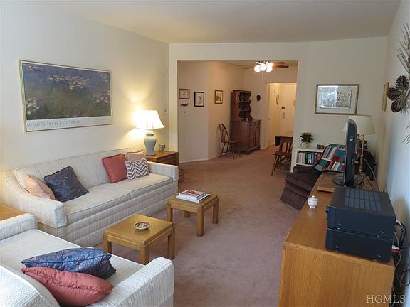 4th image of 705 Palmer Ct