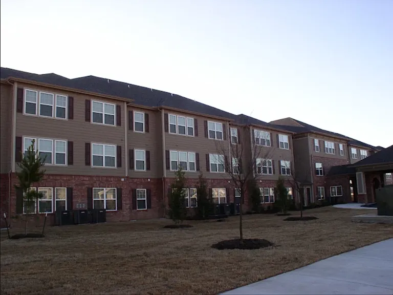 Marketplace Apartments — Photo 2