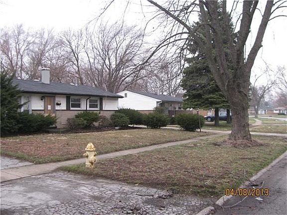 3rd image of 16316 Plymouth Dr