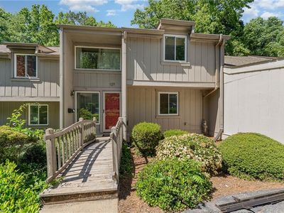 127 Lamplighter Cir, Winston Salem, NC, 27104