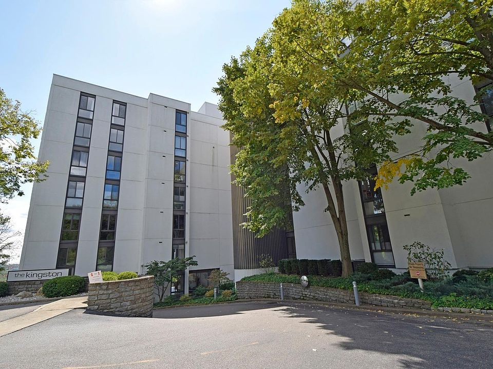 1st image of 415 Bond Pl Unit 6-C
