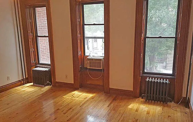 Sold by Limestone Realty Bklyn, LLC | media 22